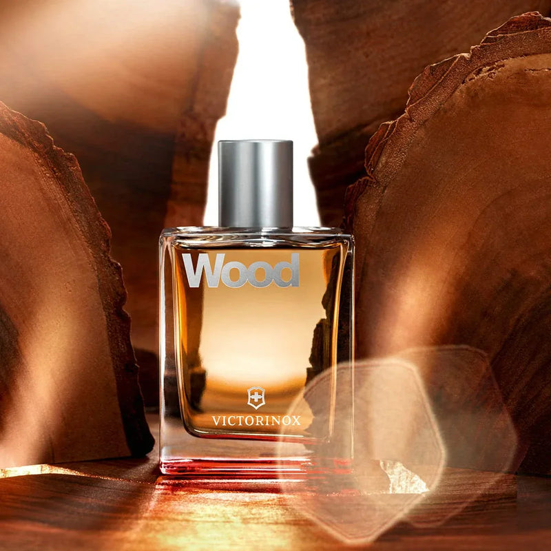 What is Cedarwood Scent in Perfumes?